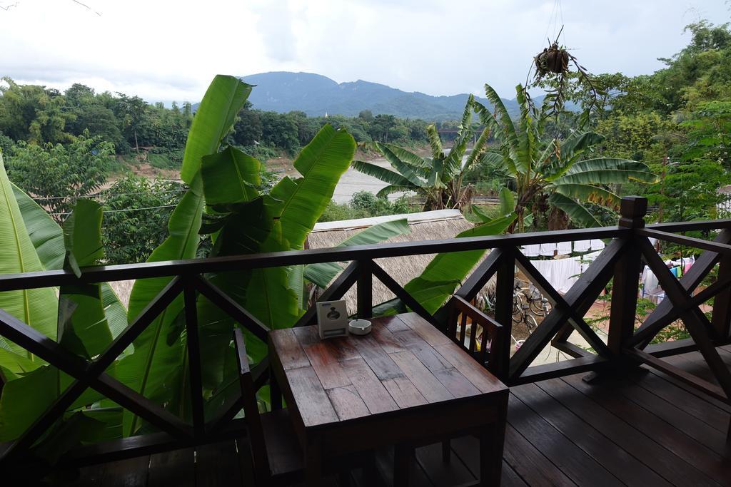 Namkhan Riverside Hotel Luang Prabang Zimmer foto